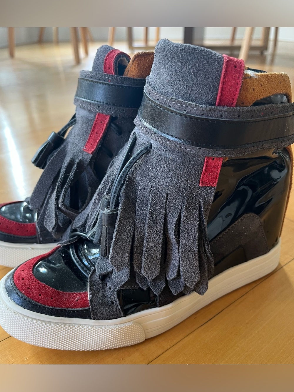 Early 2010s Jeffrey Campbell patent leather and suede fringe sneaker wedges, 7.5